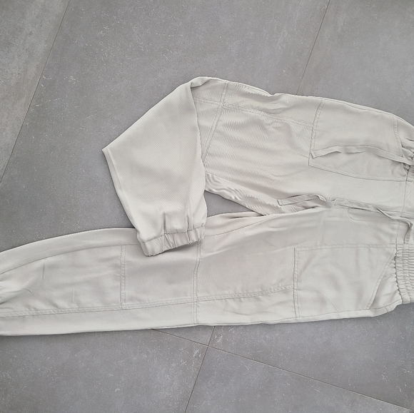 NWT Banana Republic pants - Picture 3 of 5